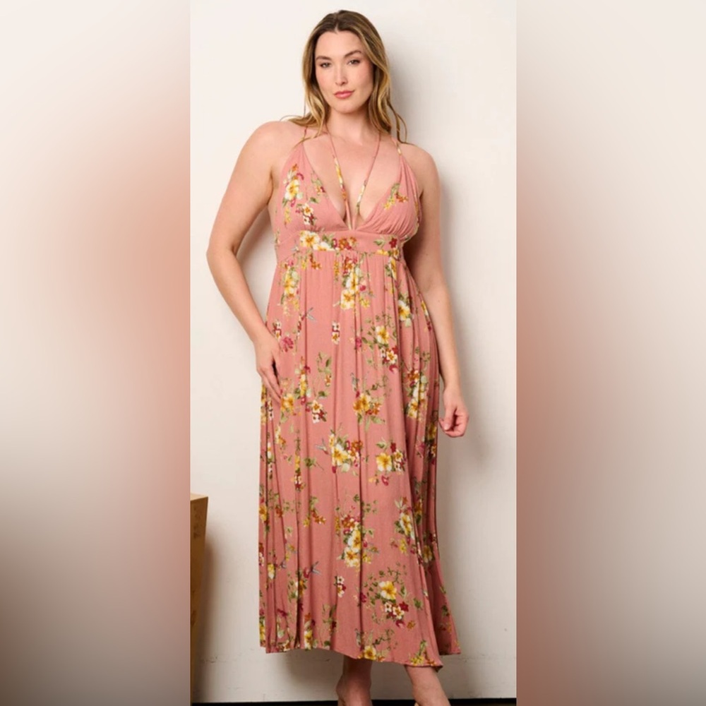 Plus size sleeveless V-Neck Open Back Floral Dresss